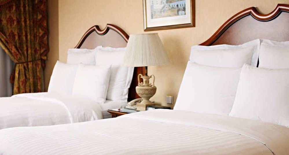 Jeddah Marriott Hotel ภายนอก รูปภาพ